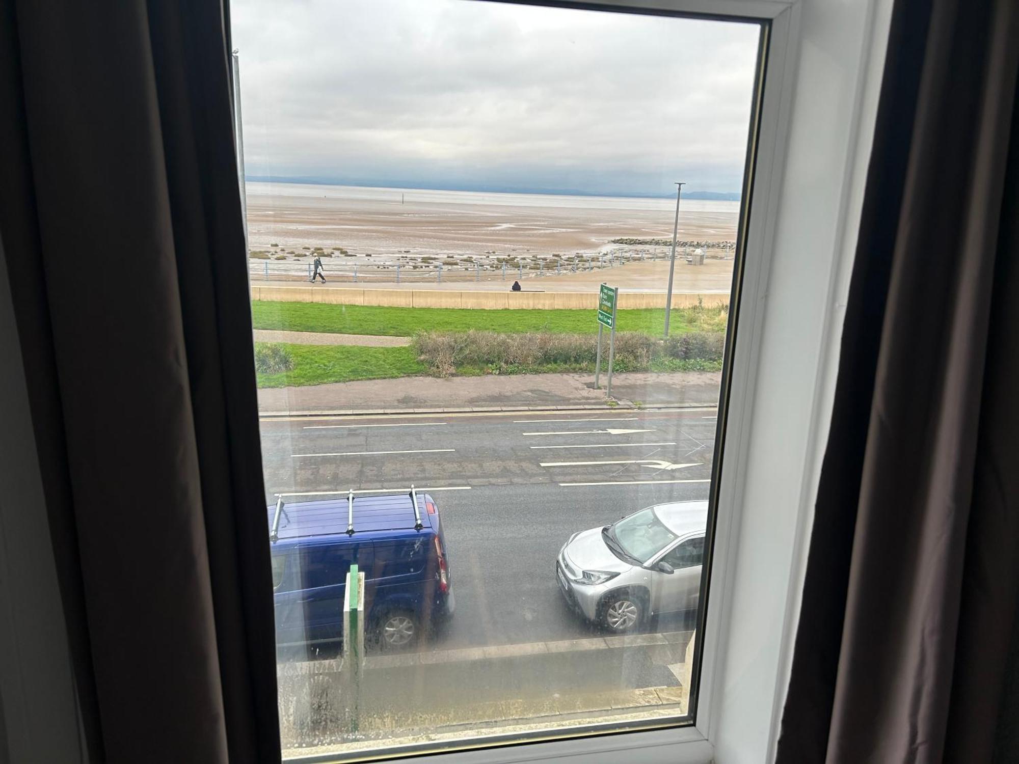 The Clifton Seafront Hotel Morecambe Exterior foto